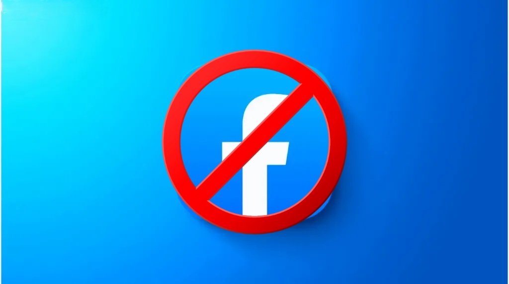 صنعاء تلوح بحظر "فيسبوك" ردا على إغلاق الصفحات
 
لوّحت وزارة الإعلام في حكومة صنعاء بحظر منصة "فيسبوك" بعد اغلاق المنصة عدد كبير من الصفحات والحسابات اليمنية التي قالت انها مناهضة لإسرائيل.

وقال بيان صادر عن وزارة الاعلام في صنعاء، أنها لن تصمت، ولن نقف مكتوفي الأيدي أمام