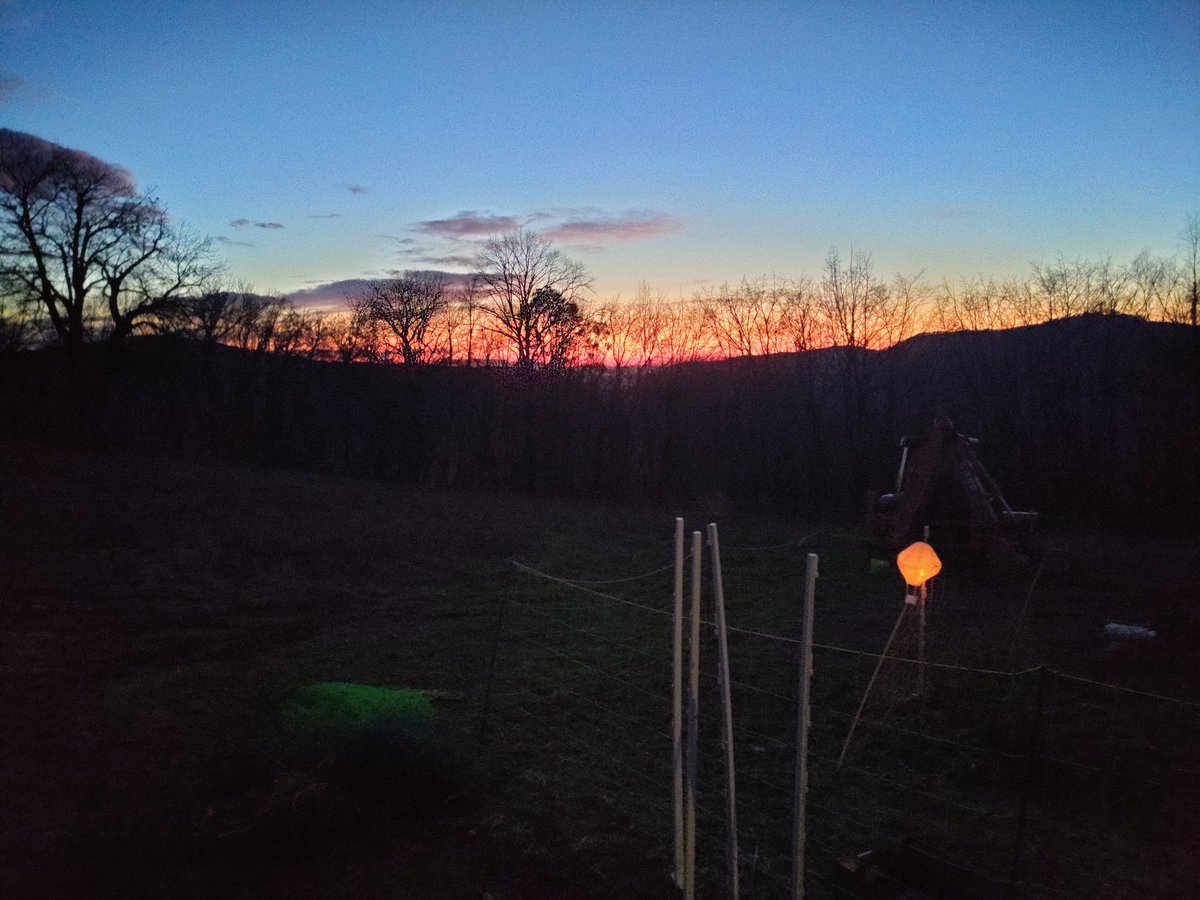 Good night β¨ https://t.co/HEfPQznfmL