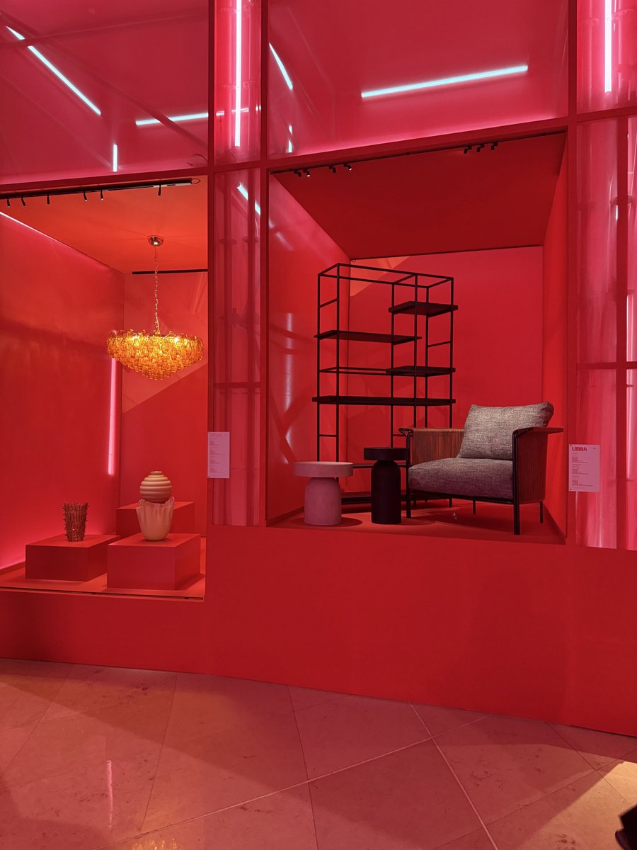 مصممة داخلية Interior designer tweet media