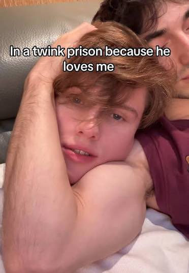 supernutsurals's tweet image. His arms…