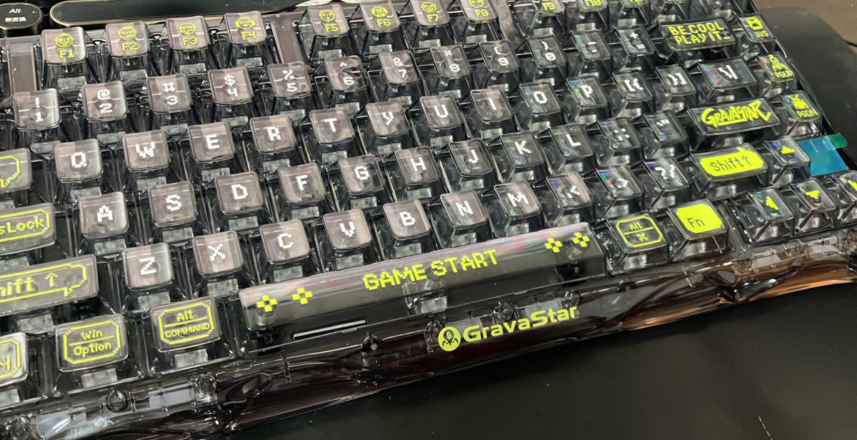 キーボードの調子が悪くなり作業効率がガタ落ちしたので買いました