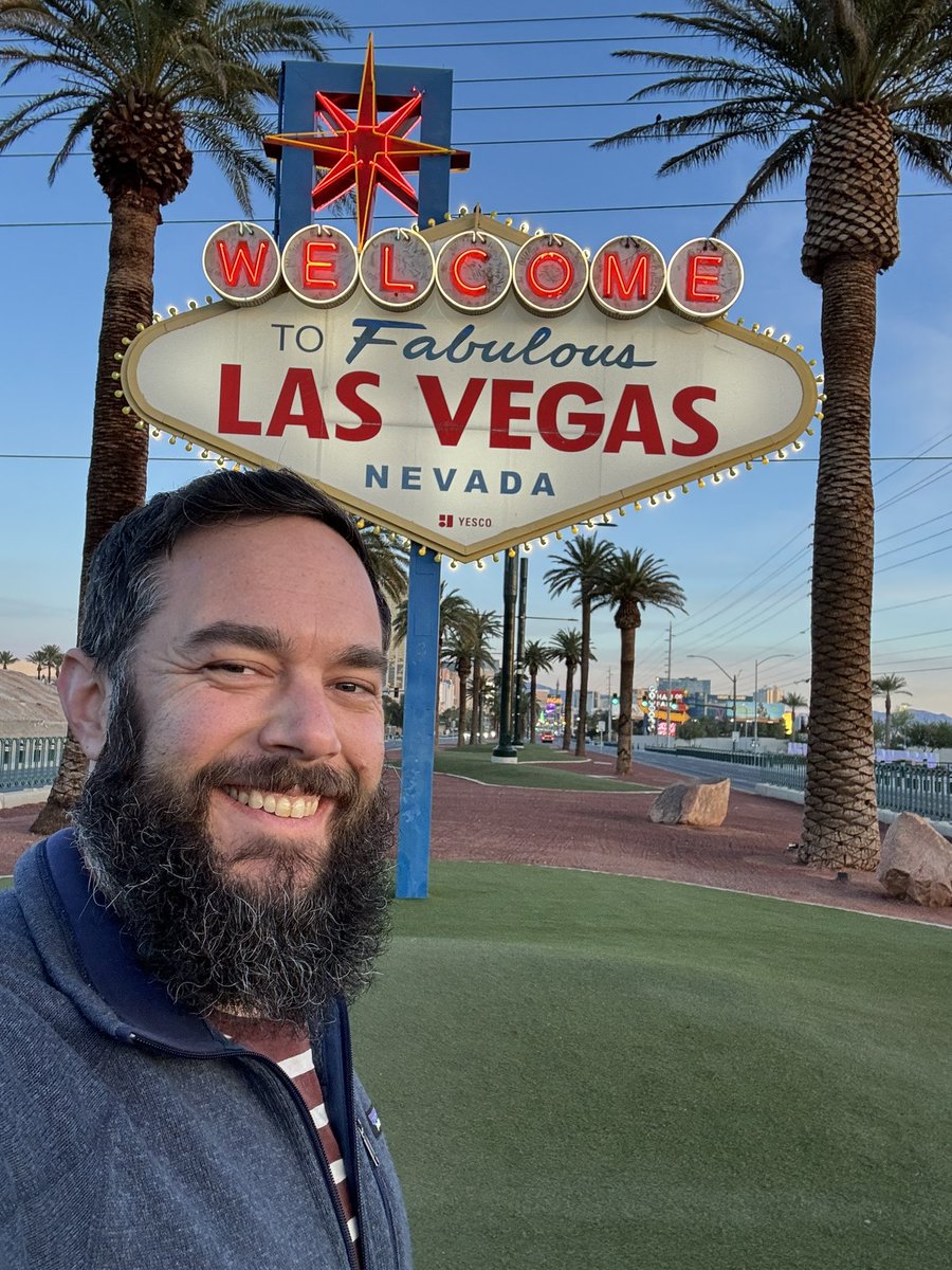 Sim 🌴 tweet media