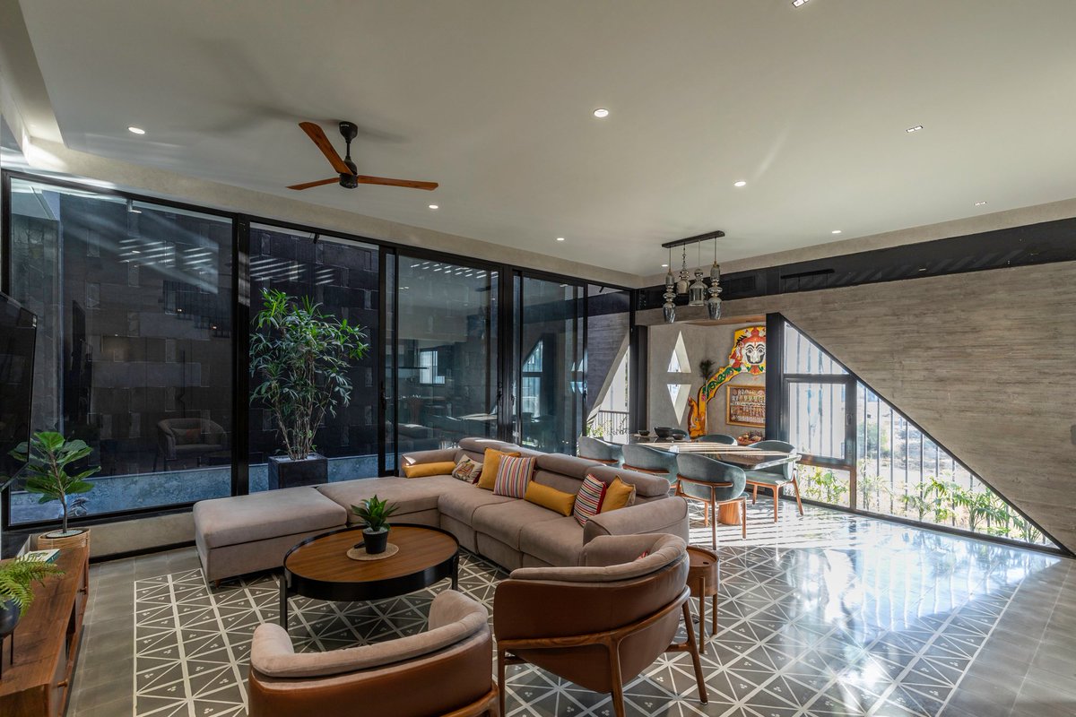 Archidust_'s tweet image. The Concrete House

🔗archidust.com/project-detail…
.
.
The #design brief was to build a setting, grounded with texture and colour imbibing a calm and minimalistic environment.  @archidust_
_
project : @spanarchitects
📷 : @ruuhchitra
📍 #Indore #India