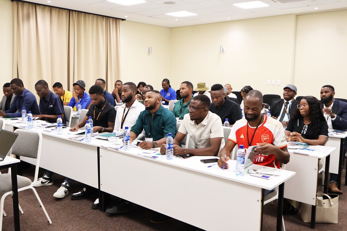 SASSCAL_ORG's tweet image. This Masterclass forms part of the hashtag#Y4H2 Scholarship Programme, implemented by #SASSCAL under the #JCoI Namibia–Germany partnership and funded by #BMFTR. The initiative supports capacity development for Namibia’s emerging hydrogen sector.