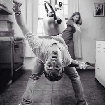 UTD_front's tweet image. What's that statement that provoked your friend(s) to this reaction?