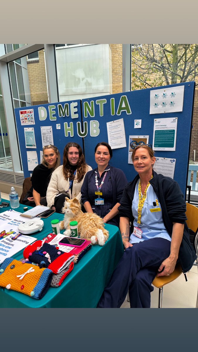 Dementia HUB at #broomfieldhospital today. Supported by <a href="/alzheimerssoc/">Alzheimer's Society</a> &amp; TEC services at Wssex Social Care. The HUB supports patients, carers &amp; NHS staff with everything Dementia. #DTownsendDoN <a href="/JustineWren2/">Justine Wren</a> <a href="/MSEHospitals/">Mid and South Essex NHS Foundation Trust</a> <a href="/MSEPatientExp/">Mid and South Essex Hospitals Patient Experience</a> <a href="/NHSEngland/">NHS England</a> #dementia #dementiacare
