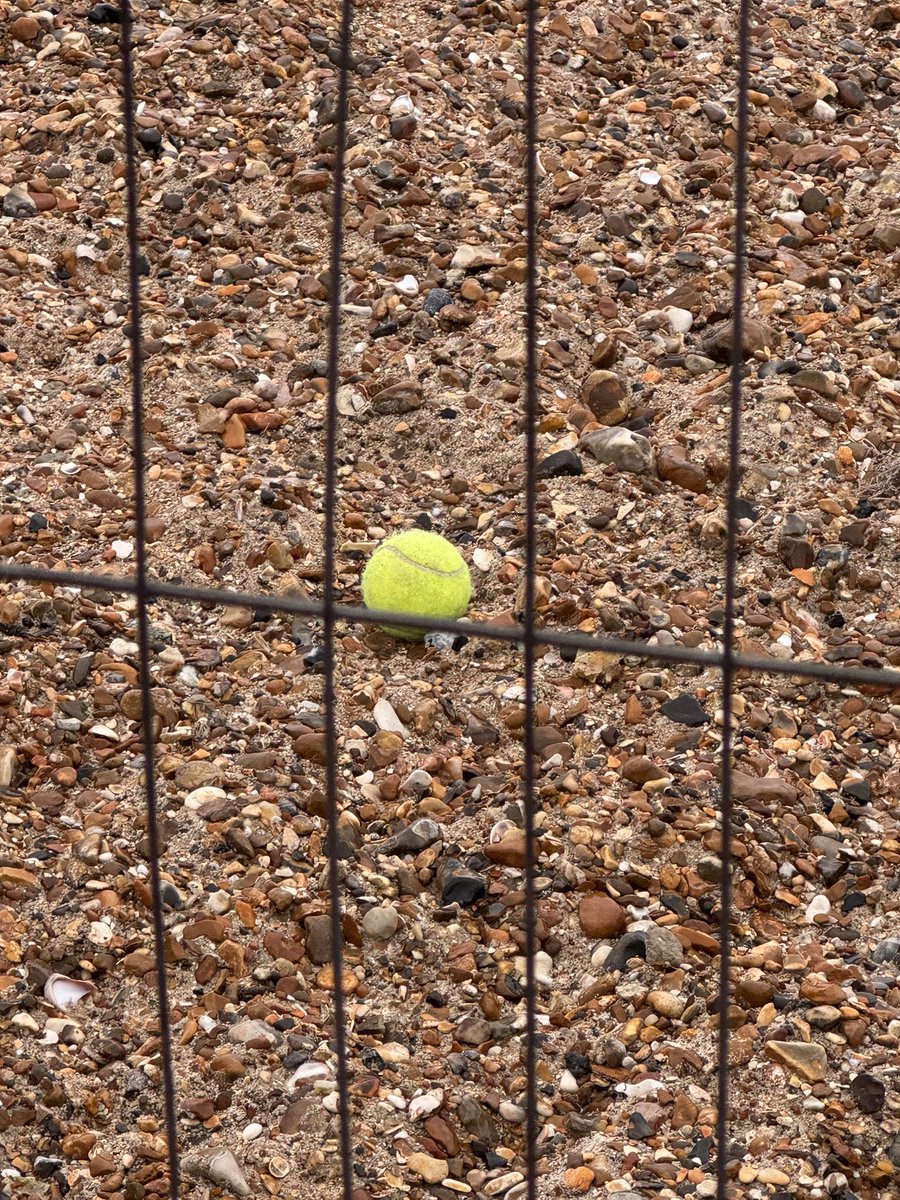 OllieGoddardGsy's tweet image. ‘All Alone’
Me
Today
Southsea

#AlphabetChallenge #WeekVforVowels