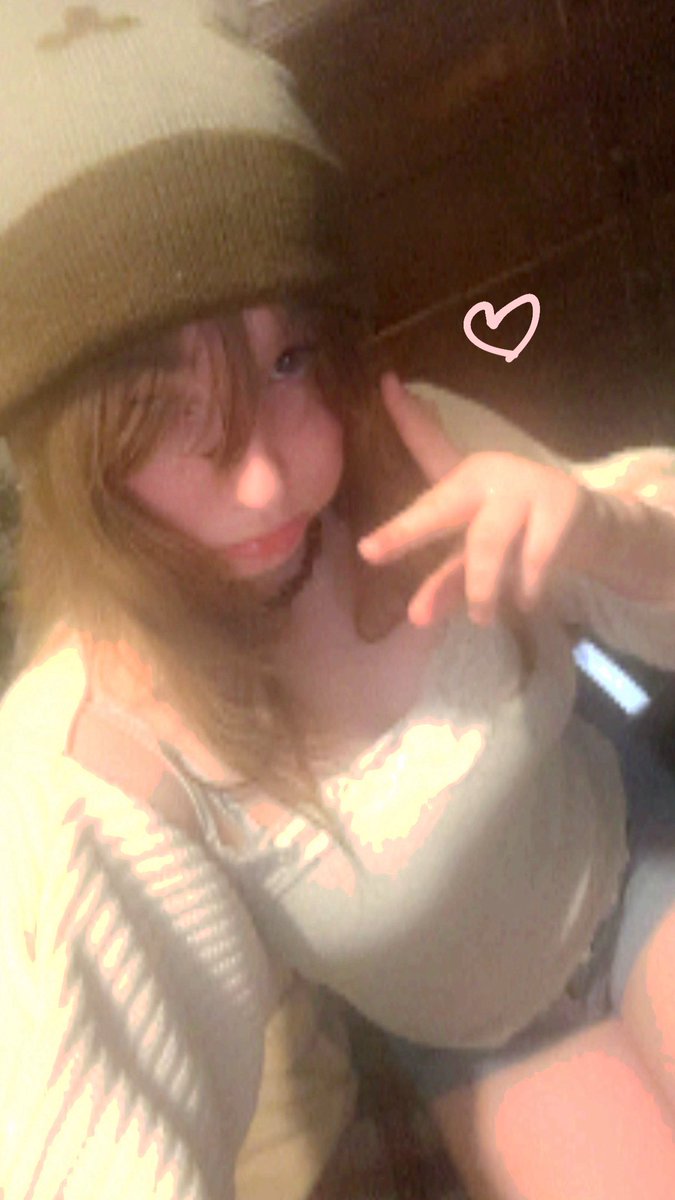 riatardedd's tweet image. ⏔⏔⏔ ꒰ ᧔ෆ᧓ ꒱ ⏔⏔⏔
₊˚⊹ ᰔ #intro #moothunt #moots #3!

        ria        /        riri
            she / her 
            de / eng 🇩🇪
           ♡ / 💬 2 be moots !

(yes i made this bc im going viral rn)