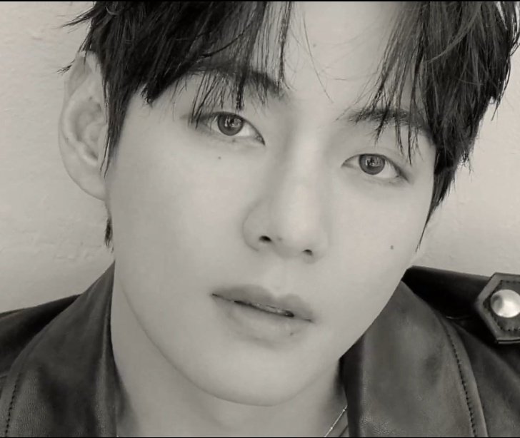 mhereonlyforbts's tweet image. FACE CARD. FACE BANK. FACE ECONOMY.