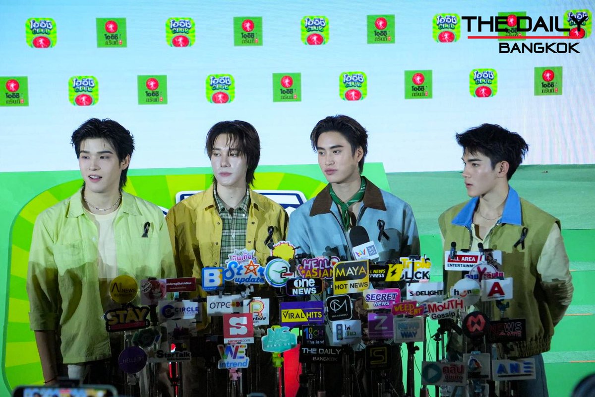 thedailybkk's tweet image. สัมภาษณ์ &quot;สกาย-นานิ&quot;  &quot;เจมีไนน์-โฟร์ท&quot; ในงานเปิดตัวแคมเปญ “รู้สึกดีทุก TEA ที่เข้าแอปโออิชิคลับ” 

OishiClub GFSN

#OishiClubxGeminiFourth
#Gemini_NT #Fourthnattawat
#OishiClubxSkyNani 
#skywongravee #hirunkit_
#รู้สึกดีทุกTeaที่เข้าแอปโออิชิคลับ
#OishiClub #OishiGreenTea