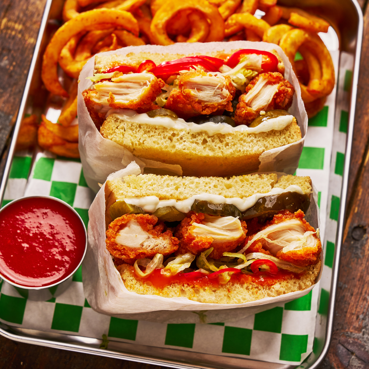 The Hot &amp; Spicy Habanero Chicken Strip Sando. 🔥

Featuring our Homestyle Hot &amp; Spicy Chicken Strips on soft brioche with crinkle-cut gherkins, red chilli, spring onion, mayo and a hit of habanero sauce.

See the full Menu Idea Here > meadowvalefoods.co.uk/about/menu-ide…

#MenuIdeas #Chicken
