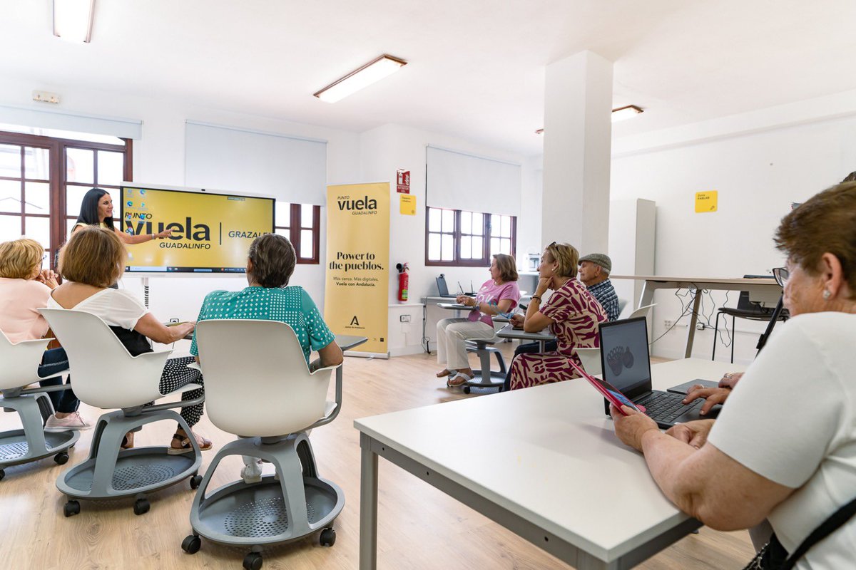 🛜 <a href="/AndaluciaJunta/">Junta de Andalucía</a> invierte 49,4 M€ para transformar los Puntos Vuela en 'hubs' digitales
👥El Consejo Rector aborda los resultados de la estrategia 2021-2025, que ha permitido modernizarlos espacios y crear una comunidad de 2,15 millones de personas
➡️opgob.es/8kehb✅