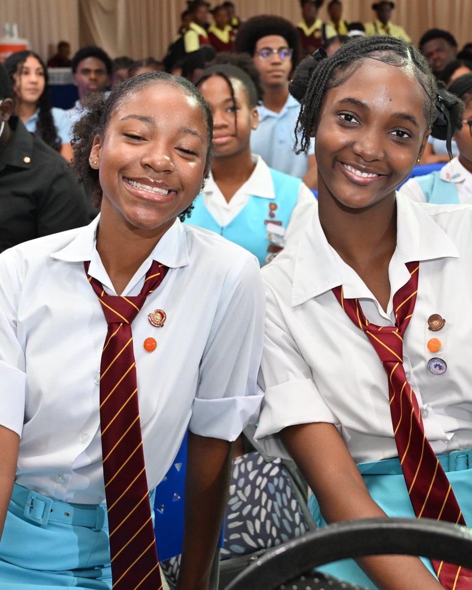 jastockex's tweet photo. Today, the JSE celebrates the participants and winners of the 2025 Stock Market Game Competition, a programme that helps students build practical market awareness and strengthen financial decision-making skills from early. https://t.co/5Dey76iCkf