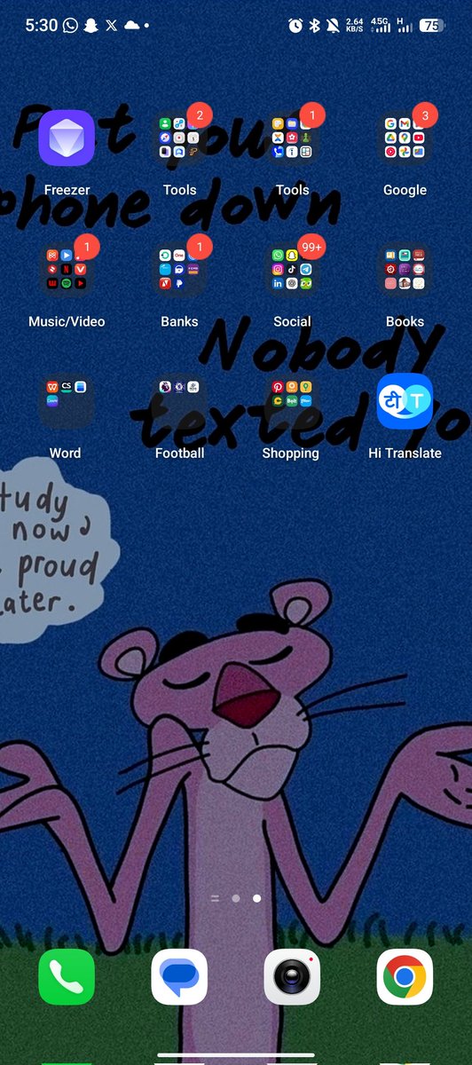 UniqueCilla's tweet image. Lock screen                          Homescreen😂

Quote with yours