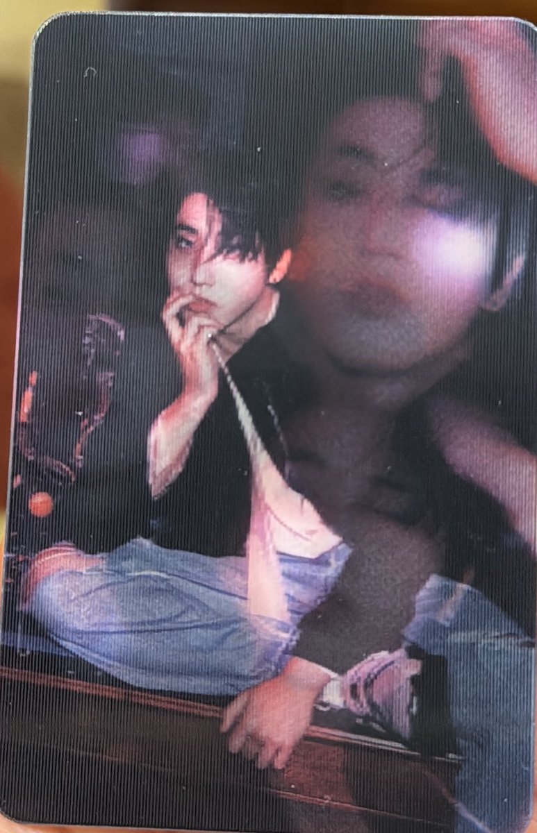 交換お願いします
Stray Kids DO IT
IT ver  スキズ　レンチキュラーカード
ﾚﾝﾁｷｭﾗｰｶｰﾄﾞ

【譲】ハン
【求】バンチャン

よろしくお願いします！