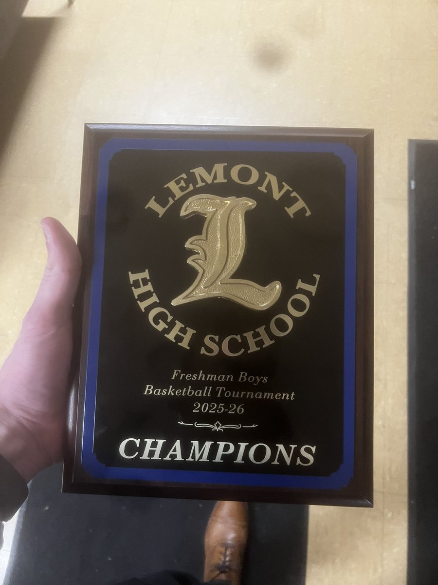 dreweschenbach's tweet photo. Thank you to @lemontbasketba1 for hosting a great Thanksgiving tournament this week! @NazBBasketball https://t.co/14CnOP5qY2
