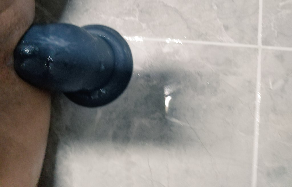 猜一猜尾巴是多大的呀，塞过尾巴之后触手也快能全进去了