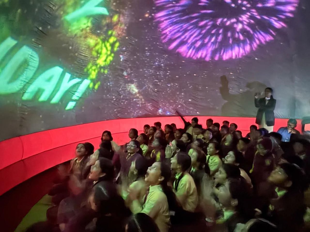 SantAtulanand's tweet image. The universe became our classroom at SARA! 🌌
With the #StarSafari #PlanetariumExperience, students didn’t just see space — they explored it! 🚀
#STEMEducation #FutureExplorers