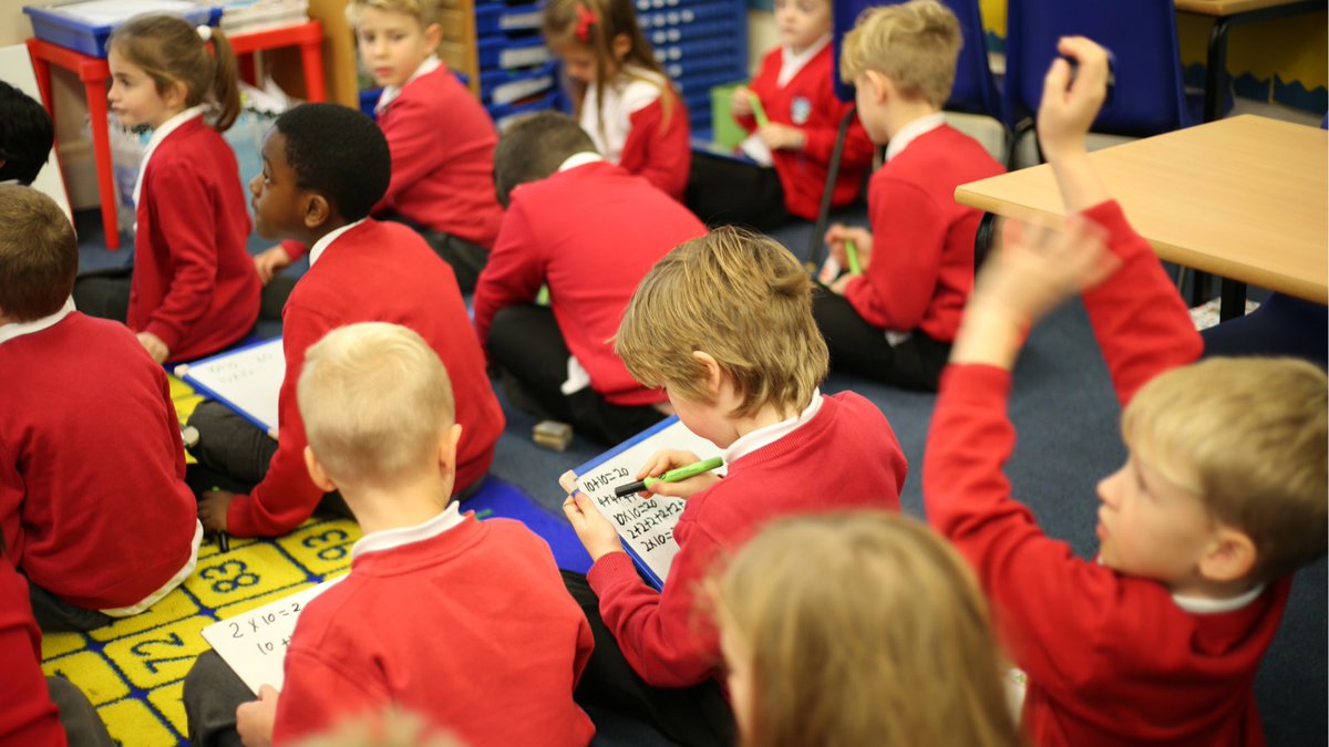 mathsnoproblem's tweet image. Find whole-class maths strategies to help every pupil thrive — practical, inclusive and ready to use — in Craig Parkinson&apos;s latest blog article:
hubs.li/Q03VZvp-0
#InclusiveTeaching #SEND