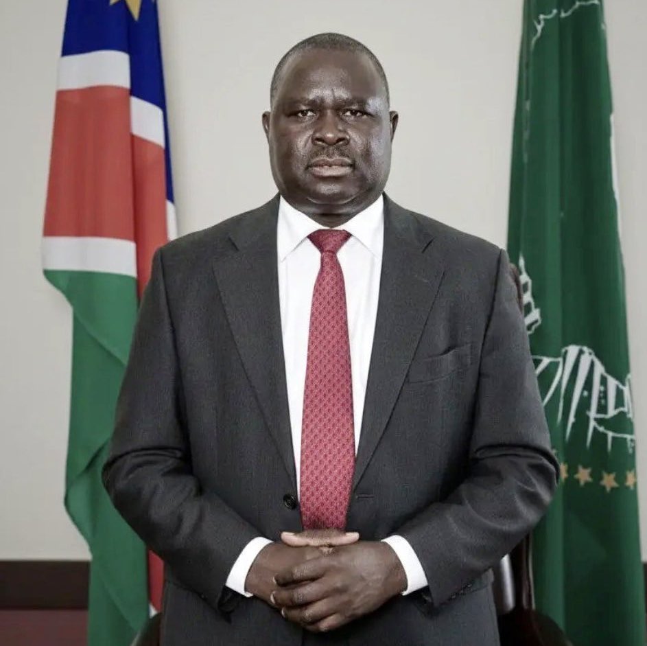 Antunes1's tweet image. NEW: Adolf Hitler wins Namibia elections