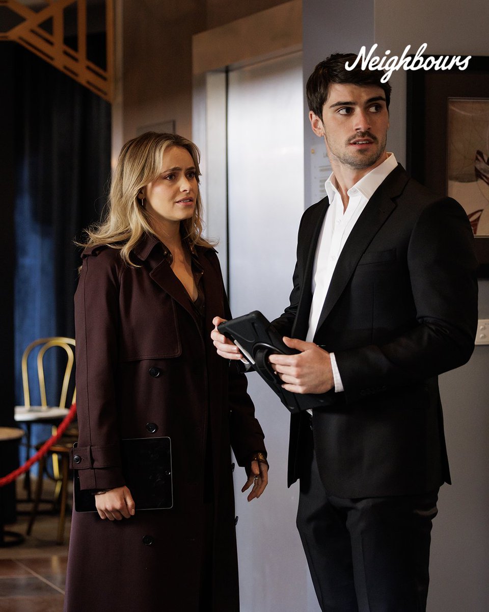 Neighbours tweet media