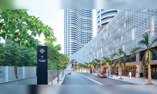 CNBCTV18News's tweet image. #LodhaDevelopers to receive ₹521 crore refund after #SupremeCourt order

@jpullokaran

buff.ly/CpUZxoI