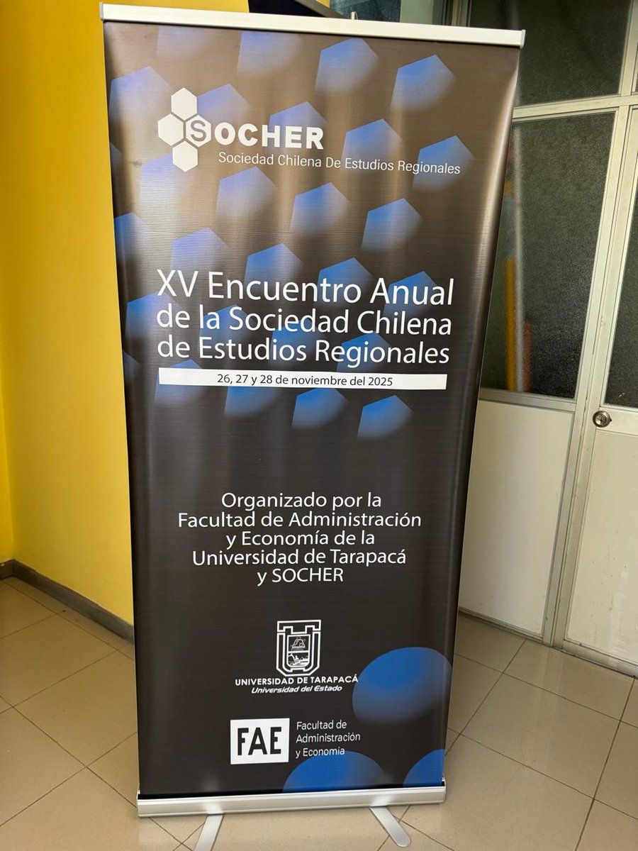 Socher_Chile's tweet image. 👨‍💼Profesor André LS Chagas inaugurando el #ENCUENTROSOCHER2025 con su presentación "Difference-in-Differences with Endogenous Externalities: Model and Application to Climate Econometrics".
