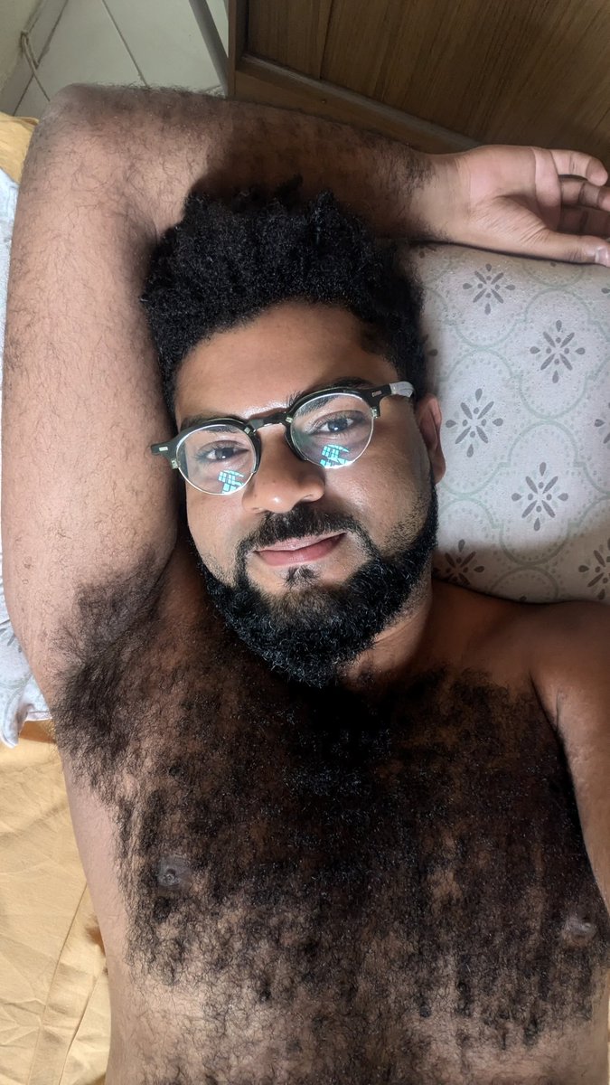 novembro passado eu tava tão cabeludo