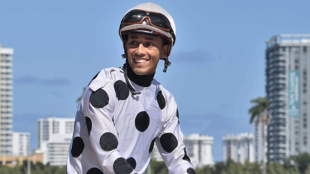 Gulfstream Park Jockeys

Wins, includes all race meets, 2013 was the first year for multiple meets.

Edgard Zayas over 2,000.