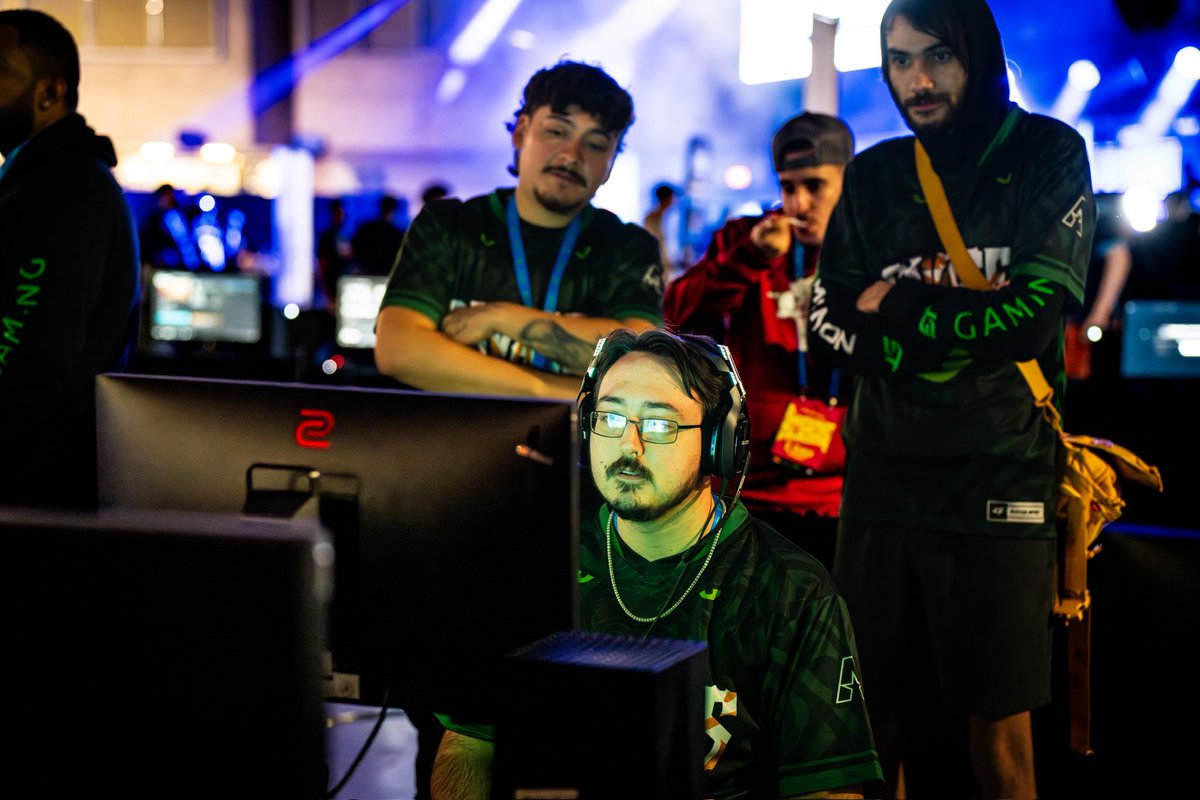 Dysectorr tweet media