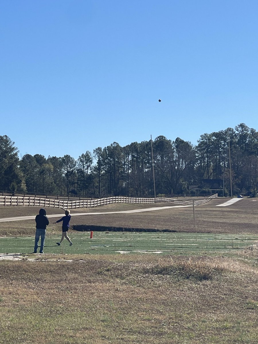 stephwallace_ tweet media