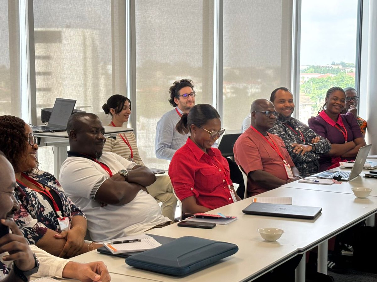 PwCGhana's tweet image. ✅ First AI training: DONE!
💡 Participants learned how to leverage AI tools and prompt engineering for smarter, faster business solutions. Next up: Cohort 2 on 11 Dec.
📌 Ready to join? Stay tuned for registration details!

#AI #PromptEngineering  #PwCGhanaBusinessSchool