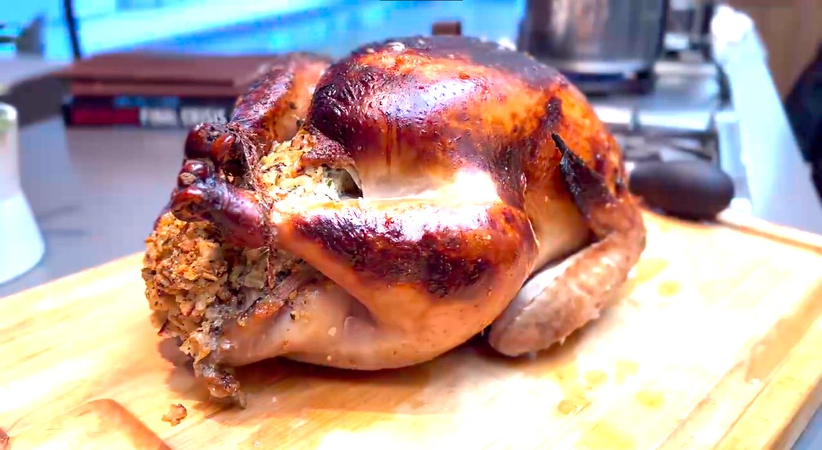 Feliz día del pavo restaurador de universos!!! 🦃🦃🦃🦃