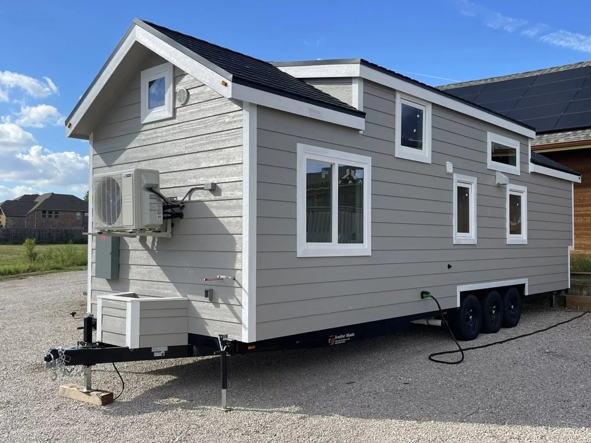 Archup7's tweet image. Evolution of Tiny Home Design: The New Chapter Model

Decathlon Tiny Homes has launched its new model, New Chapter, marking an advanced step in understanding the small-space living lifestyle. #NewChaptertinyhome #tinyhomedesign
#ArchUp
archup.net/new-chapter-ti…