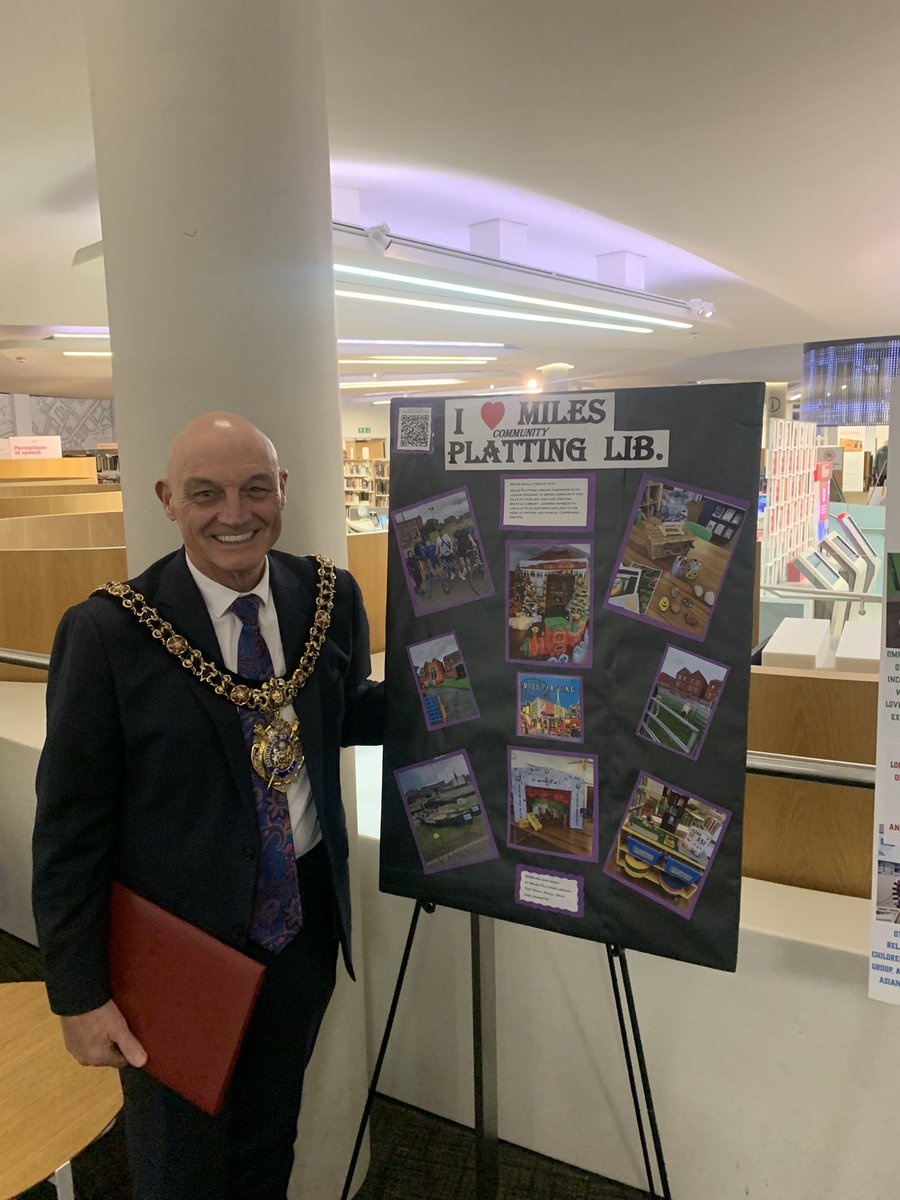 MancLibraries's tweet image. Great @MancLibraries staff conference this morning with some great discussions including #NationalYearOfReading #GoAllIn . Thank you to @LordMayorOfMcr @AnnetteWright for attending and your kind words of support