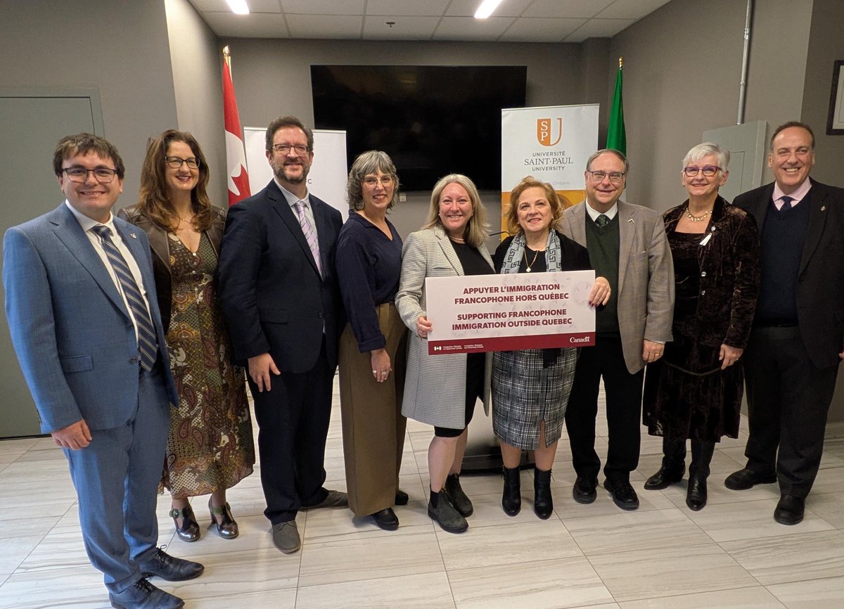 L'ACUFC salue l'investissement de 3,6 millions de dollars pour soutenir 4 nouveaux projets financés par le Programme d’appui à l’immigration francophone (PAIF).
Notre projet favorisera un dialogue continu entre nos établissements membres, des fournisseurs de services