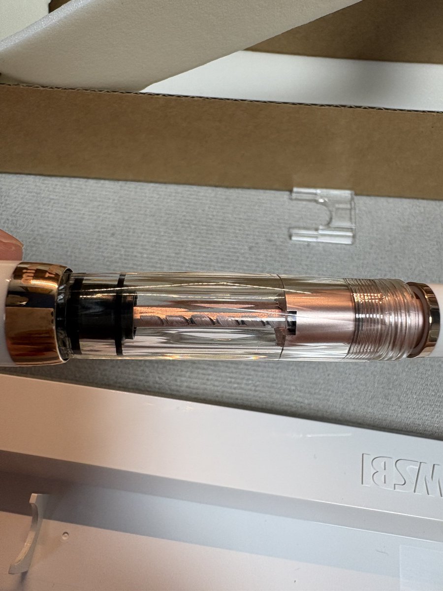 트위스비 다이아몬드 미니, 로즈골드 V2
: F닙 풀박스 펄잉크 주입 이력 없음 보증서 없음
배송비 포함 85000원 (우체국 택배, 안전봉투 포장)
나사에 하얀 이물질 분해 세척 필요(해당 사유로 이전보다 가격 인하해서 재업로드함, 사진참고, 반품사유X)

멘션 남겨주세요
#펜팔아펜산다 #펜팔펜사