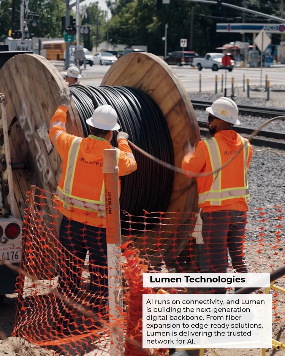 🦃 Happy Thanksgiving! We are grateful for the grit, determination &amp; conviction that our members bring to every infrastructure project. Because of your work, Americans have more access to medical care, educational opportunities &amp; can connect with loves ones in personal ways.