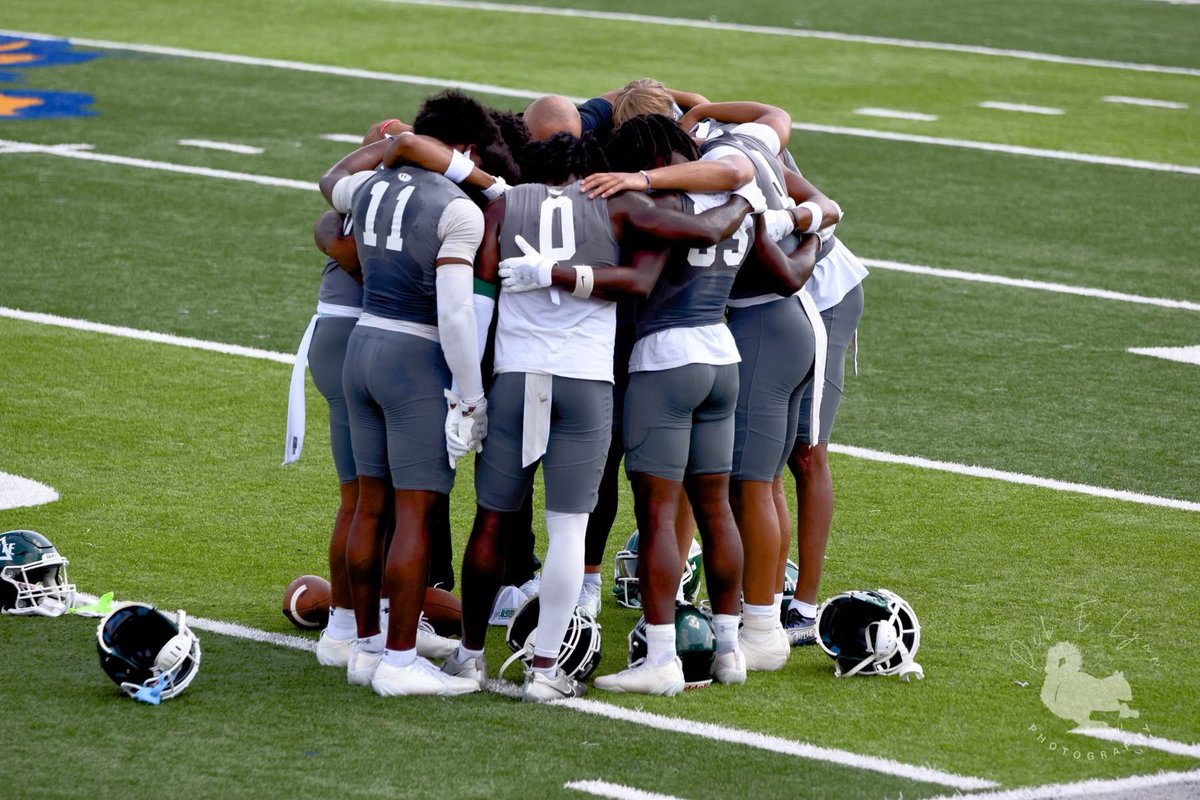 Alex Bell tweet media