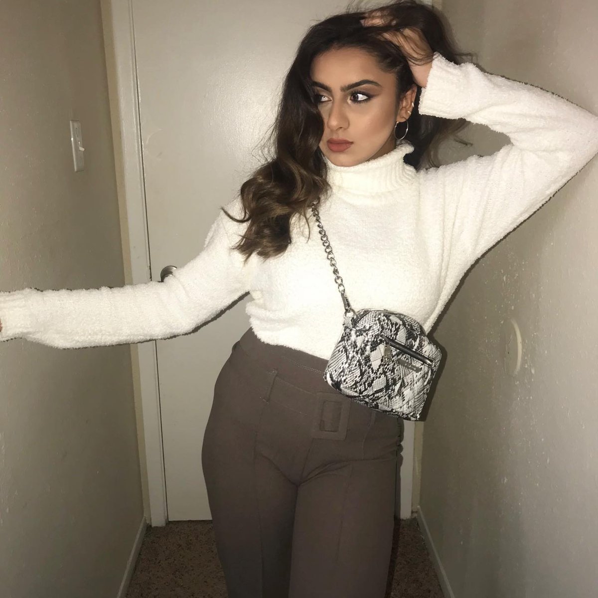 SaimaAli1990's tweet image. 