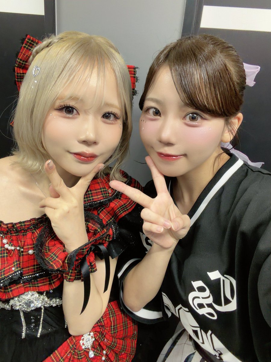 toshibon_0331's tweet image. おはようございます😀
今週もあと2日だ〜✨🎵🌈
今日も頑張りすずなおなこううかですね～🐈💍🩵🍰🩷🍋‍🟩💚☀️💛
 #ゆうか  #ゆいいつむにむに  #なこ  #みんなのすきなこ  #みくる #カラフルスクリーム  #小山涼香 #音楽とおんなのこを楽しむ  #日浦菜緒  #すきすきなおちゃん  #ハニデビ