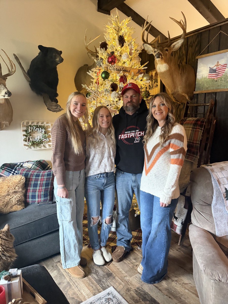 RiponCollegeSoftball tweet media