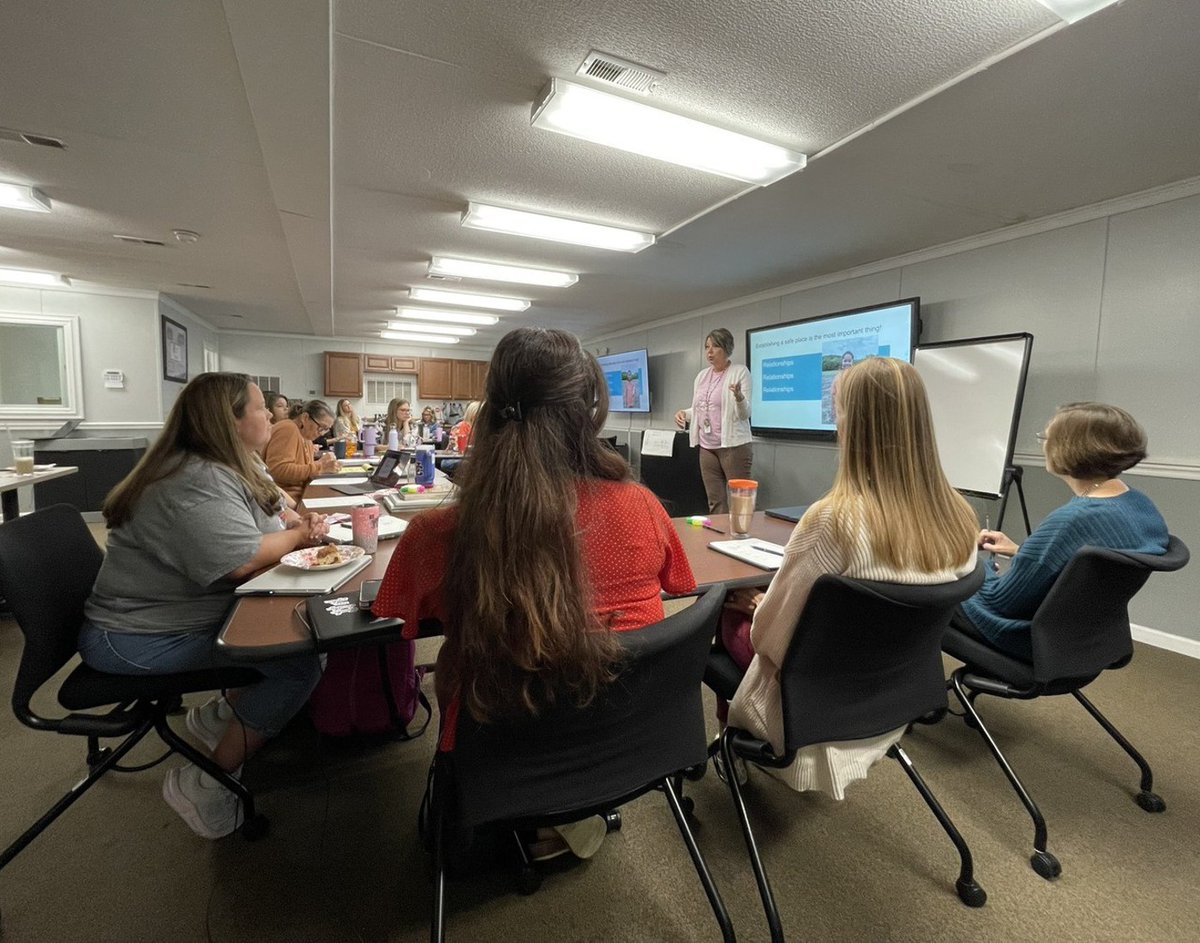 ICYMI: JCS Instructional Coaches invest in deepening knowledge and skills  for engaging and motivating students. Teachers and students benefit greatly from support and guidance provided by this group of educational professionals! Read more: app.smore.com/n/n72wb#bi22t0…