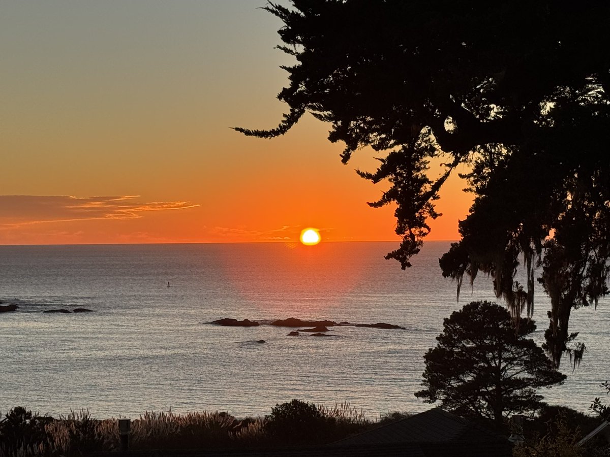 MappingThePath's tweet image. Sunset last night in Little River, California, just south of Mendocino #travel