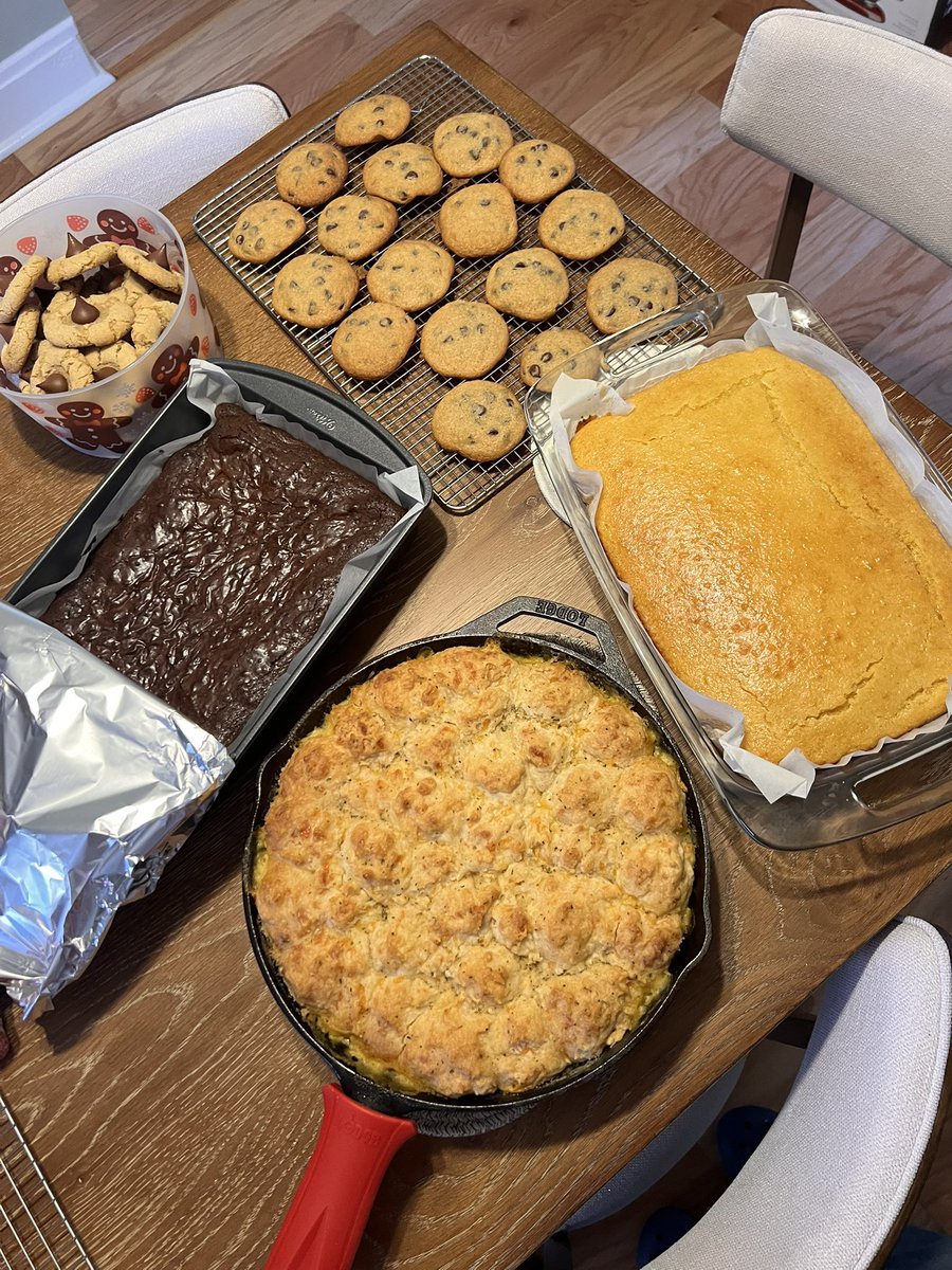 mspiggyhairgif's tweet image. Mhm mhm