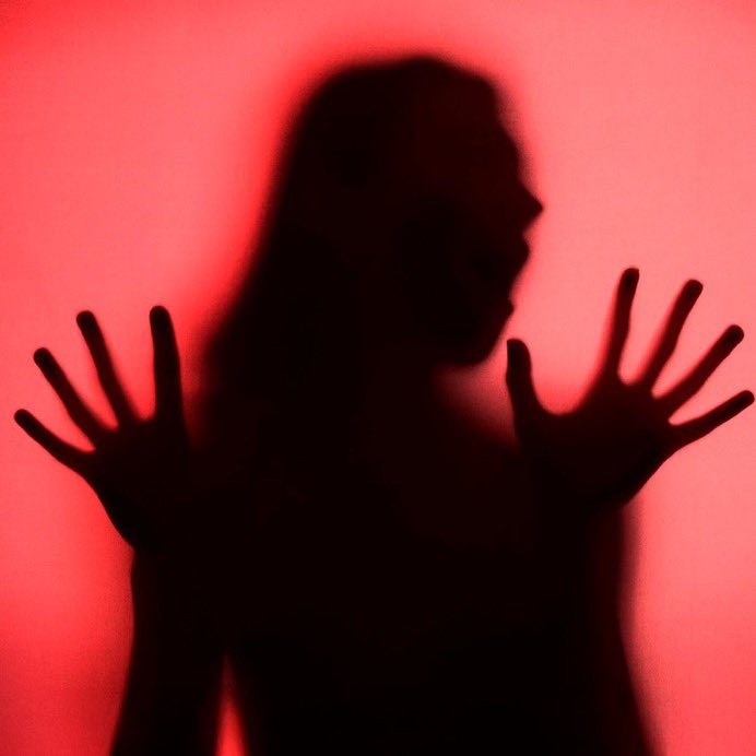 NewsLiberdade's tweet image. 🚨URGENTE - Itália aprova por unanimidade um projeto de lei que define feminicídio como crime punível com prisão perpétua, em medida celebrada pela primeira-ministra Giorgia Meloni