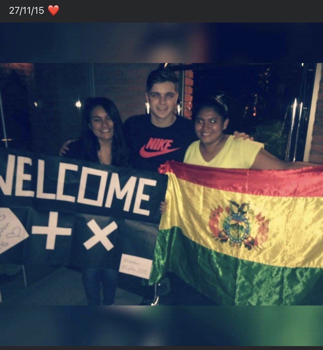 Fabiolibiris's tweet photo. Jueves de #tbt ya 10 años!!! Omg 🥹@MartinGarrix  te amo!!! https://t.co/Jafib4geaJ