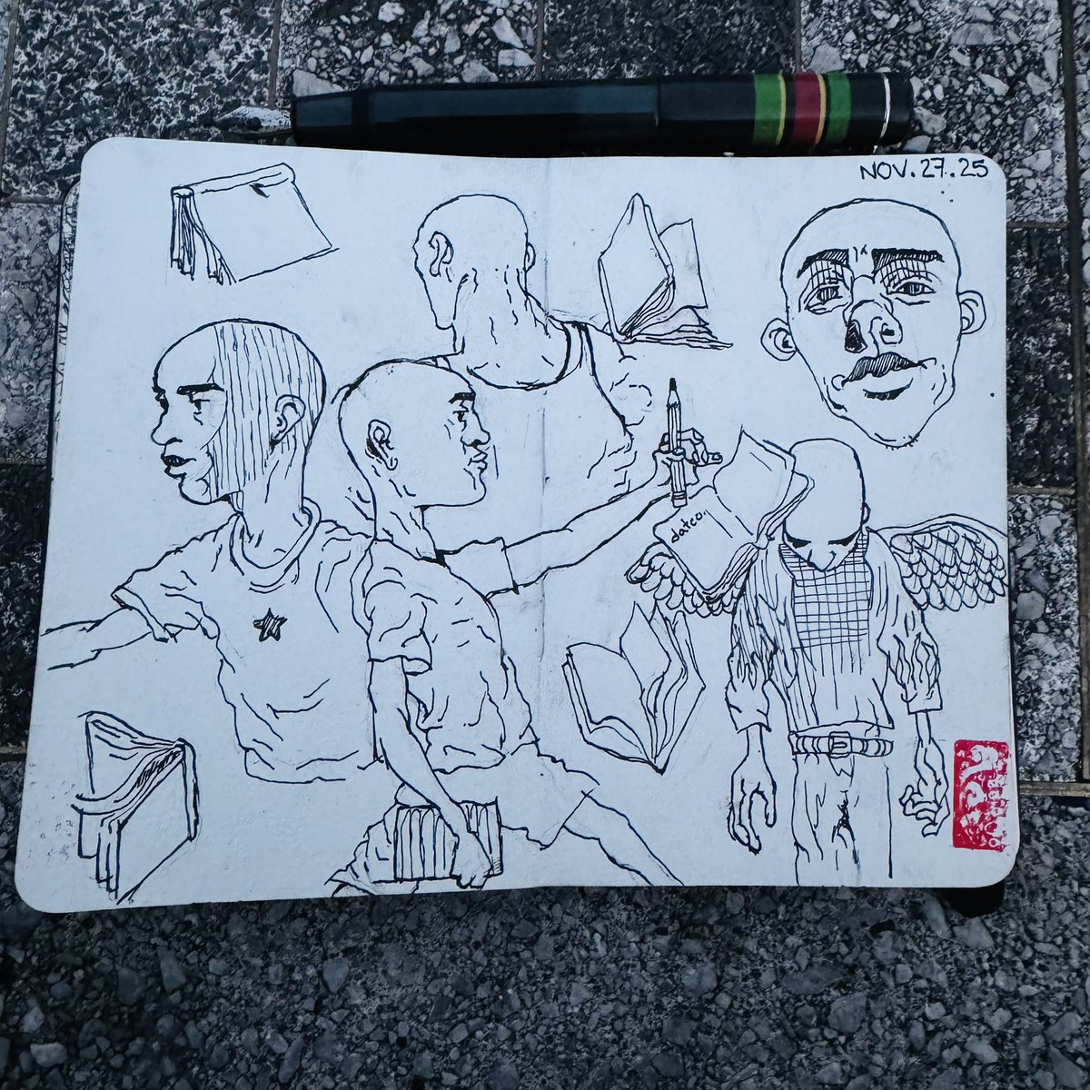 datCo_Art's tweet image. Studying the only face I never escape.
Pen and ink.
#art #drawing #sketch #nycartist #nyc