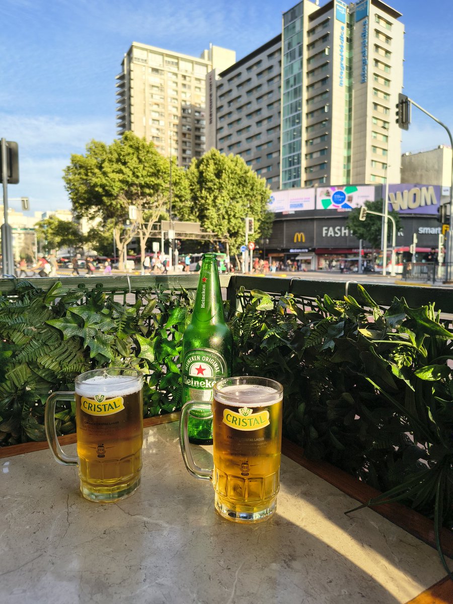 Beberse una cerveza en plena alameda no tiene precio