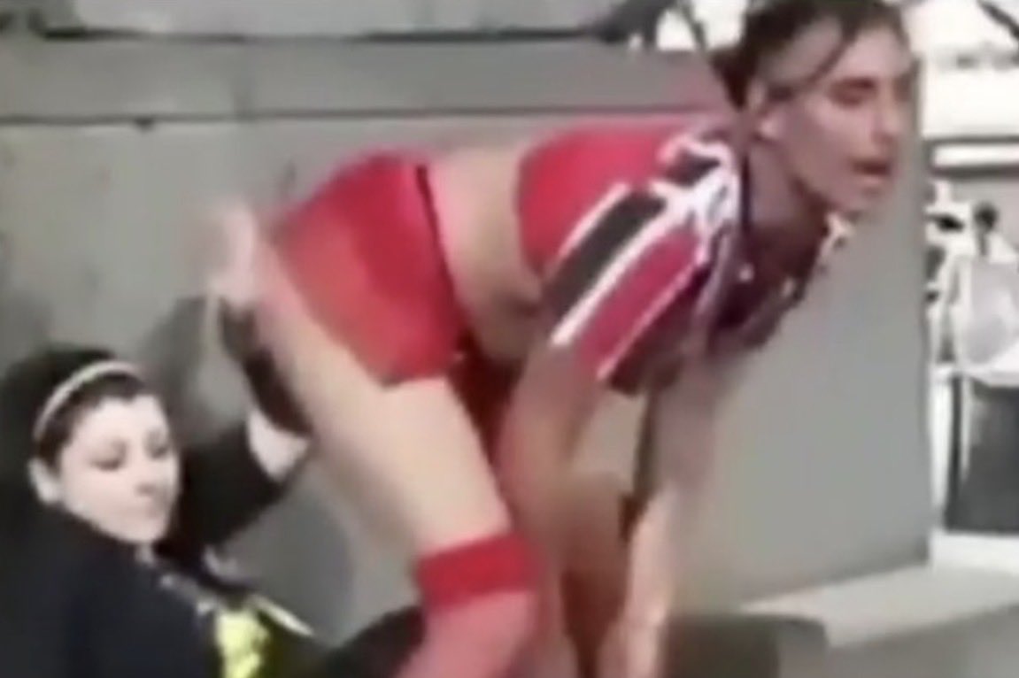 Como abogado de <a href="/YasminShiroi/">YamiToledo</a> solo llego a una conclusión, al final de cuentas, el aparato estatal de la provincia de Buenos Aires le cambió la letra a la canción: 

“LA CULPA ERA SUYA, DE DONDE ESTABA Y DE CÓMO SE VESTÍA”

Se habría desestimado la acusación por parte del fiscal.